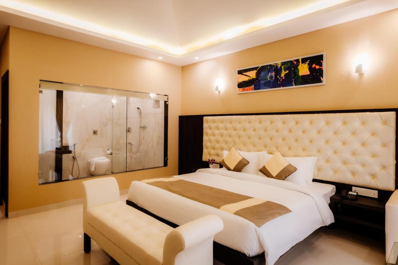 Krishna Beach Resort & Spa Colva Exteriör bild