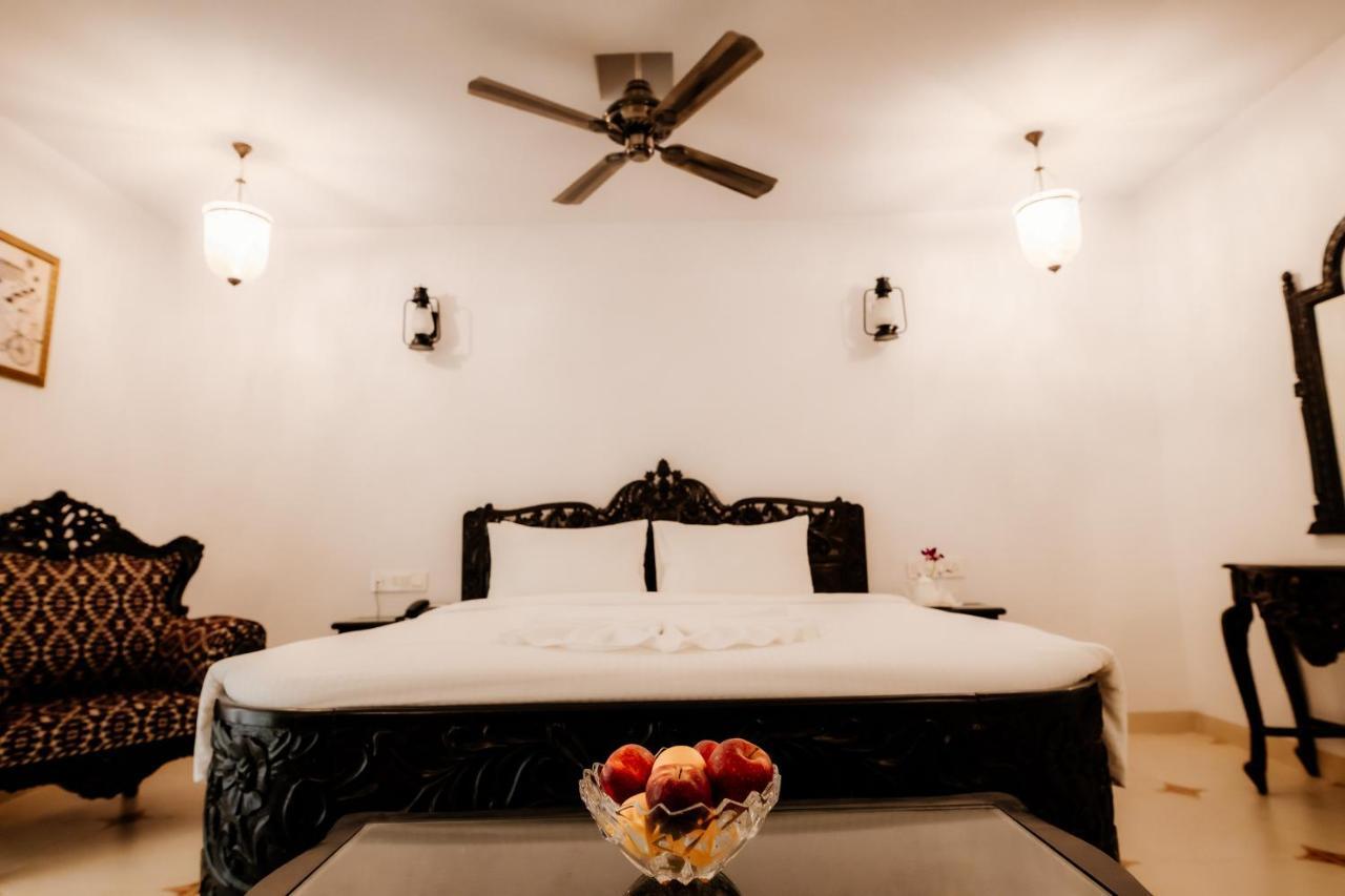 Krishna Beach Resort & Spa Colva Exteriör bild