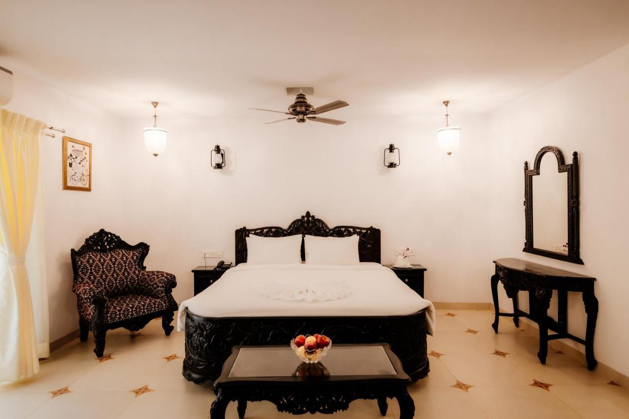 Krishna Beach Resort & Spa Colva Exteriör bild
